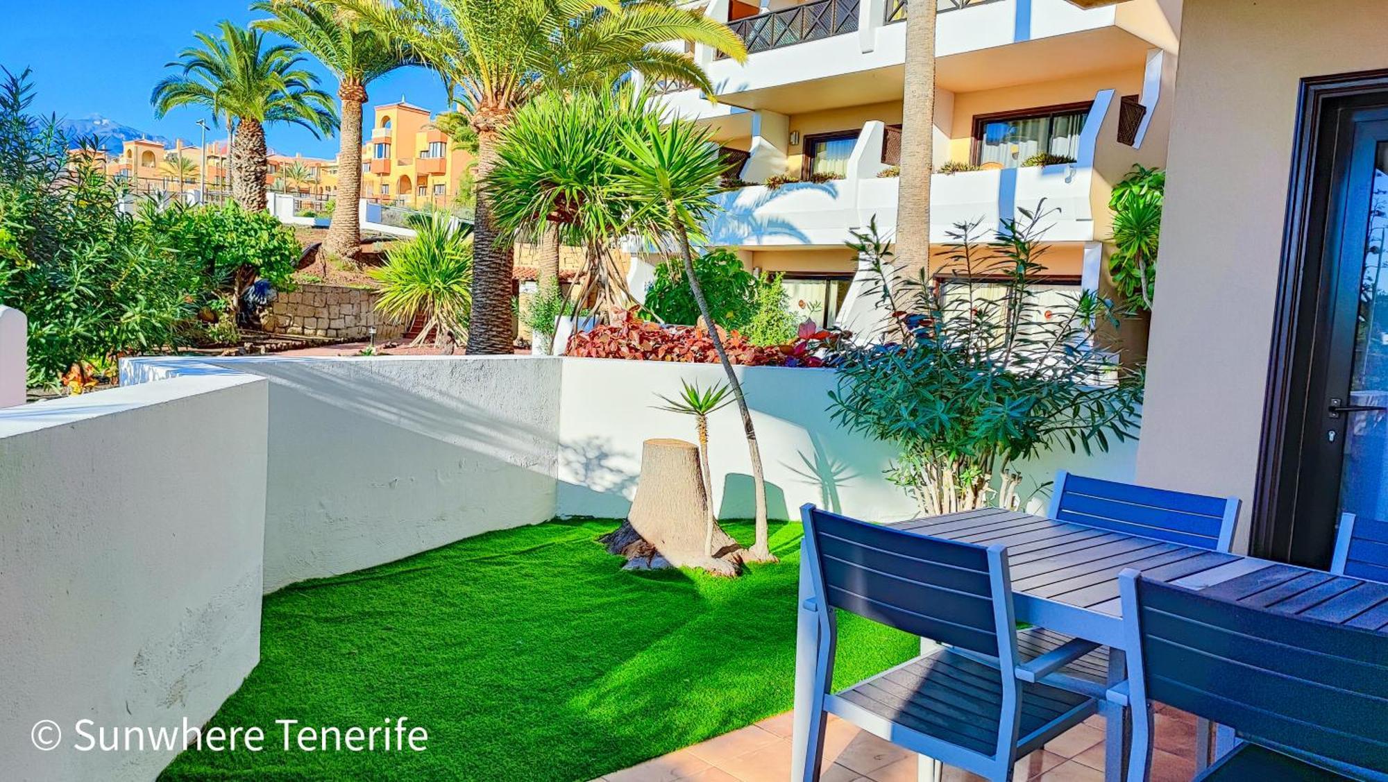 Spacious Apartment With Private Garden In Tenerife South San Miguel de Abona Extérieur photo