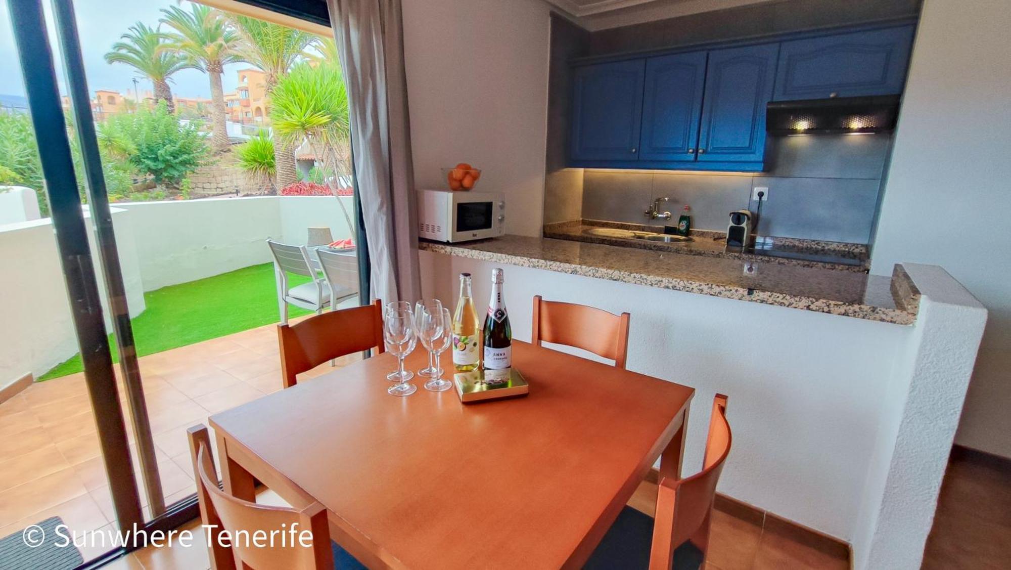 Spacious Apartment With Private Garden In Tenerife South San Miguel de Abona Extérieur photo